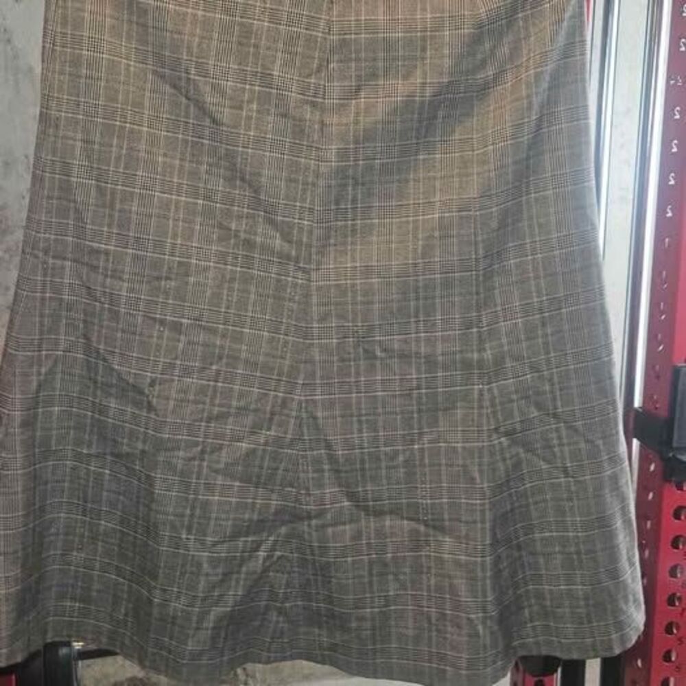 Kate Hill Grey Plaid A-Line Skirt Size 14 - Picture 3 of 5
